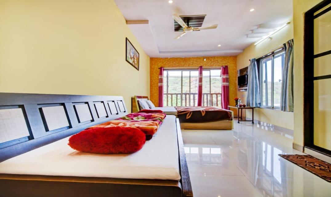 Green Park Cottage Mahābaleshwar Dış mekan fotoğraf